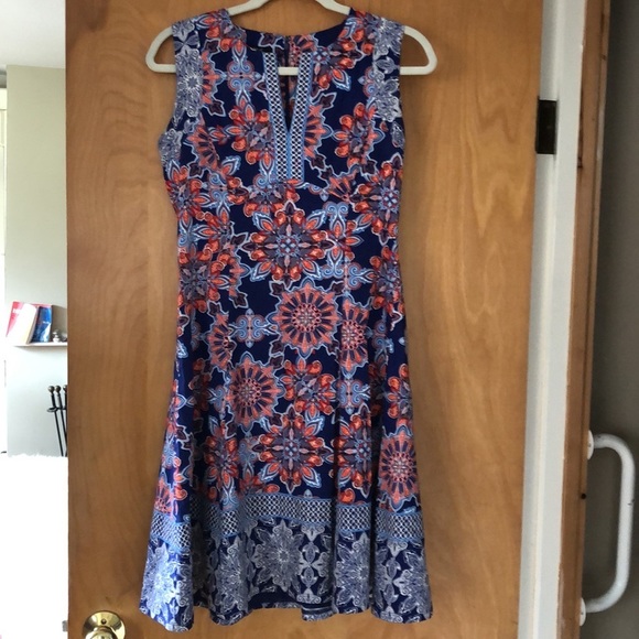 Adorne Dresses & Skirts - Adorne Dress Size 4